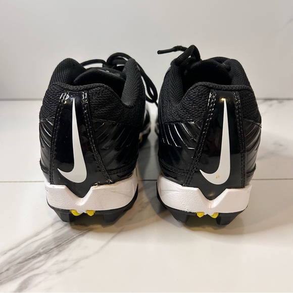 Nike FastFlex Black and White Athletic Shoes Size 8.5 - Picture 5 of 7